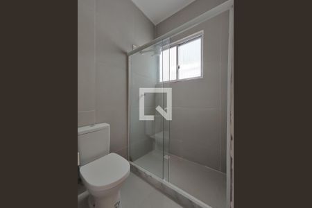 Apartamento para alugar com 80m², 2 quartos e 1 vaga Apartamento para alugar com 80m², 2 quartos e 1 vagaBanheiro da Suíte