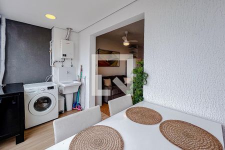 Varanda de kitnet/studio à venda com 1 quarto, 33m² em Vila Mariana, São Paulo