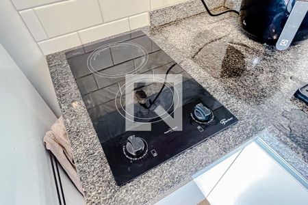 Sala/Cozinha de kitnet/studio à venda com 1 quarto, 33m² em Vila Mariana, São Paulo