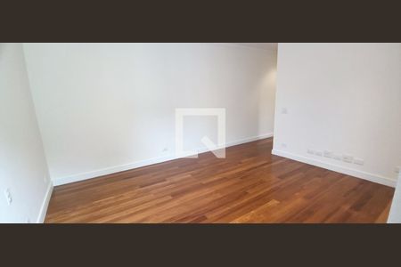 Casa à venda com 604m², 5 quartos e 4 vagas Casa à venda com 604m², 5 quartos e 4 vagasSuíte 4