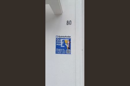 Casa à venda com 604m², 5 quartos e 4 vagas Casa à venda com 604m², 5 quartos e 4 vagasPlaca