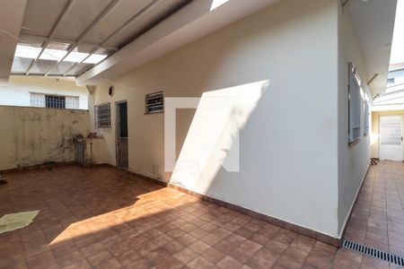Casa à venda com 150m², 3 quartos e 2 vagasQuintal
