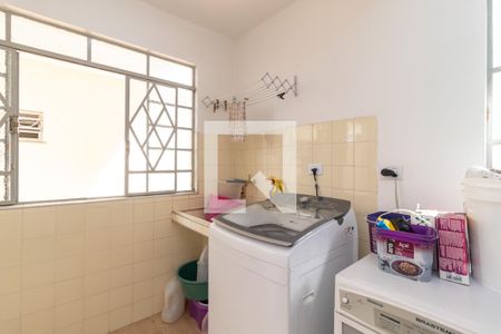 Casa à venda com 150m², 3 quartos e 2 vagasÁrea de Serviço