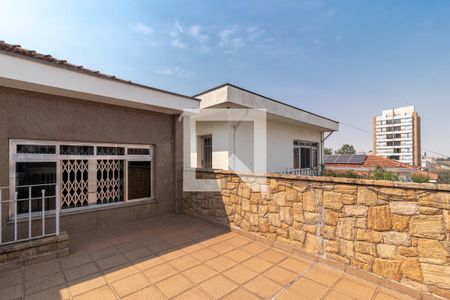 Casa à venda com 150m², 3 quartos e 2 vagasTerraço