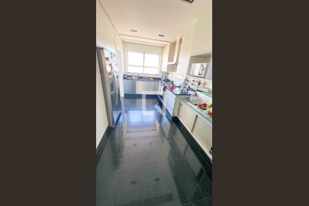 Apartamento à venda com 440m², 5 quartos e 3 vagasCozinha 