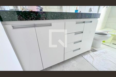 Apartamento à venda com 440m², 5 quartos e 3 vagasBanheiro