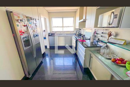 Apartamento à venda com 440m², 5 quartos e 3 vagasCozinha 