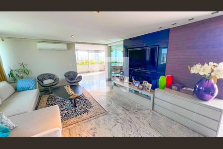 Apartamento à venda com 440m², 5 quartos e 3 vagasSala 