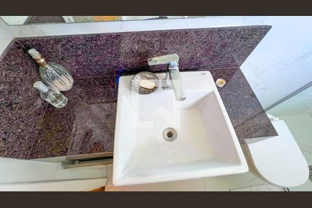 Apartamento à venda com 440m², 5 quartos e 3 vagasBanheiro