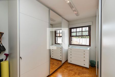 Casa à venda com 265m², 3 quartos e 4 vagas Casa à venda com 265m², 3 quartos e 4 vagasQuarto 2