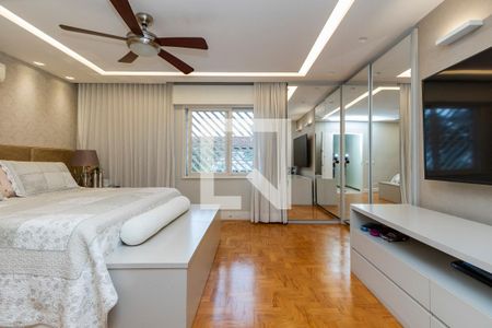 Casa à venda com 265m², 3 quartos e 4 vagas Casa à venda com 265m², 3 quartos e 4 vagasQuarto 1