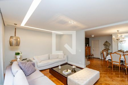 Sala de casa à venda com 3 quartos, 265m² em Campo Belo, São Paulo