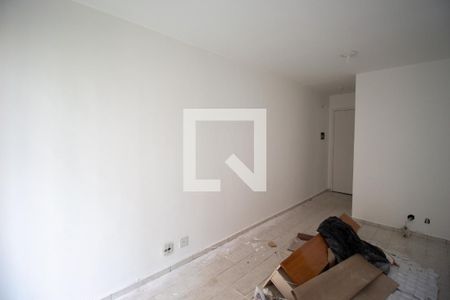 Sala de apartamento à venda com 2 quartos, 48m² em Vila Carmosina, São Paulo