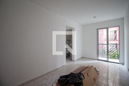 Sala de apartamento à venda com 2 quartos, 48m² em Vila Carmosina, São Paulo