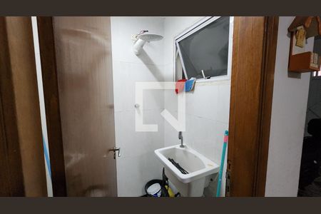 Casa para alugar com 260m², 4 quartos e 2 vagasBanheiro de serviço