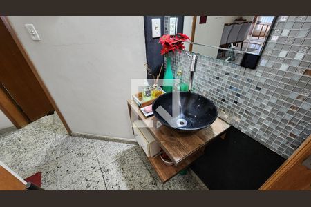 Casa para alugar com 260m², 4 quartos e 2 vagasLavabo