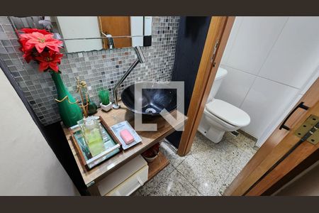 Casa para alugar com 260m², 4 quartos e 2 vagasLavabo