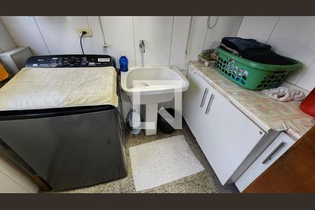 Casa para alugar com 260m², 4 quartos e 2 vagasÁrea de Serviço