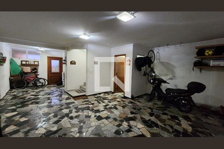 Casa para alugar com 260m², 4 quartos e 2 vagasGaragem