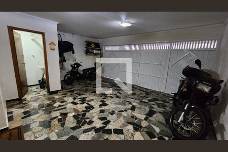 Casa para alugar com 260m², 4 quartos e 2 vagasGaragem