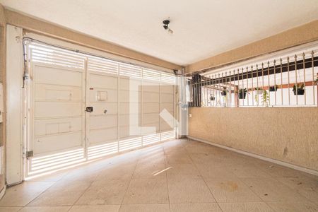 Casa para alugar com 158m², 2 quartos e 2 vagas Casa para alugar com 158m², 2 quartos e 2 vagasÁrea comum