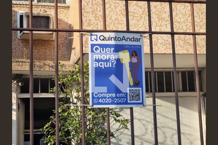 Apartamento à venda com 77m², 3 quartos e 1 vagaFachada Placa