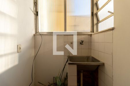 Apartamento à venda com 77m², 3 quartos e 1 vagaÁrea de Serviço