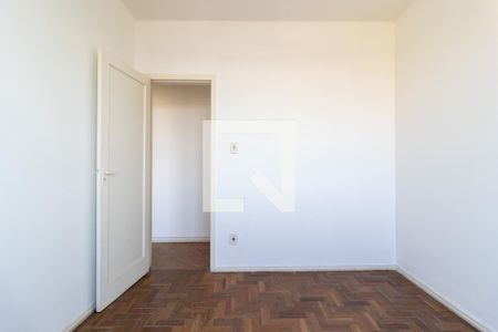 Apartamento à venda com 77m², 3 quartos e 1 vagaQuarto 2