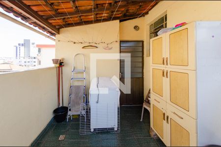 Casa à venda com 418m², 3 quartos e 1 vaga Casa à venda com 418m², 3 quartos e 1 vagaÁrea de serviço