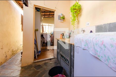 Casa à venda com 418m², 3 quartos e 1 vaga Casa à venda com 418m², 3 quartos e 1 vagaCasa 2 - Área de serviço