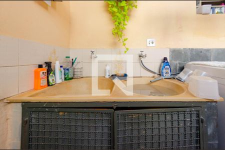 Casa à venda com 418m², 3 quartos e 1 vaga Casa à venda com 418m², 3 quartos e 1 vagaCasa 2 - Área de serviço