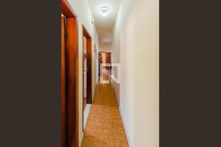 Casa à venda com 418m², 3 quartos e 1 vaga Casa à venda com 418m², 3 quartos e 1 vagaCorredor