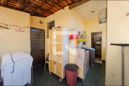 Casa à venda com 418m², 3 quartos e 1 vaga Casa à venda com 418m², 3 quartos e 1 vagaÁrea de serviço