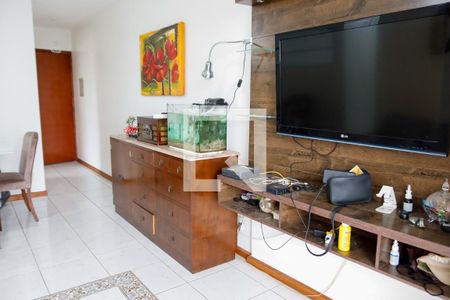 sala de apartamento para alugar com 3 quartos, 74m² em Continental, Osasco