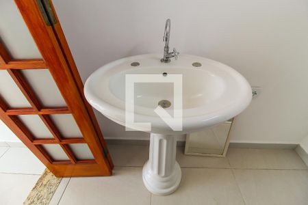 Casa para alugar com 90m², 2 quartos e 1 vagaBanheiro 2