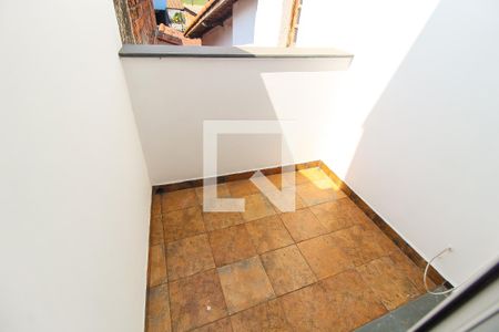 Casa para alugar com 90m², 2 quartos e 1 vagaSacada do quarto 2