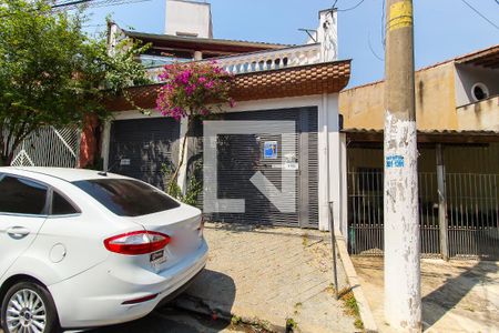 Casa para alugar com 90m², 2 quartos e 1 vagaFachada + Plaquinha