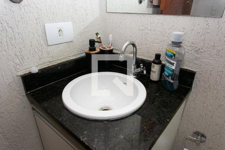 Banheiro de apartamento para alugar com 1 quarto, 27m² em Chácara Santo Antônio (zona Leste), São Paulo