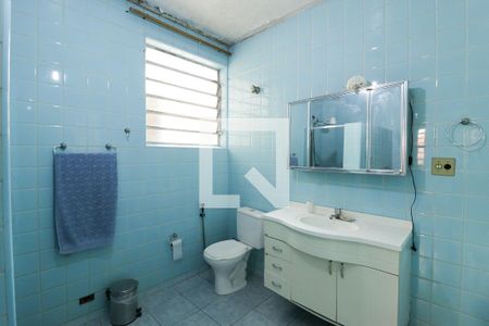 Casa à venda com 380m², 3 quartos e 4 vagasBanheiro 1