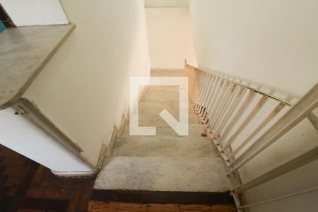 Escada de casa para alugar com 3 quartos, 380m² em Vila Aurora (zona Norte), São Paulo