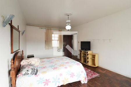 Casa à venda com 380m², 3 quartos e 4 vagasQuarto 2