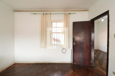 Casa à venda com 380m², 3 quartos e 4 vagasQuarto 2