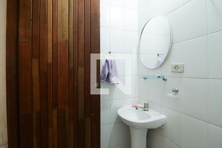 Casa à venda com 380m², 3 quartos e 4 vagasBanheiro 2