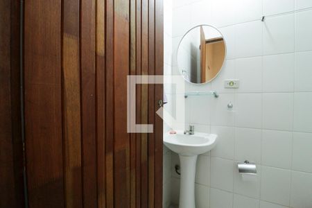 Casa à venda com 380m², 3 quartos e 4 vagasBanheiro 2