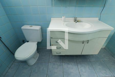 Casa à venda com 380m², 3 quartos e 4 vagasBanheiro 1