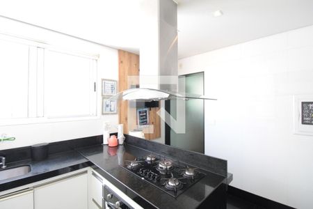 Apartamento à venda com 203m², 4 quartos e 3 vagasCozinha