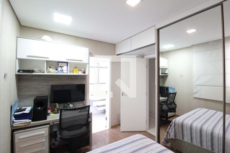 Apartamento à venda com 203m², 4 quartos e 3 vagasSuite 2