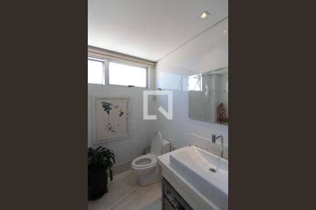 Apartamento à venda com 203m², 4 quartos e 3 vagasBanheiro da Suíte Master