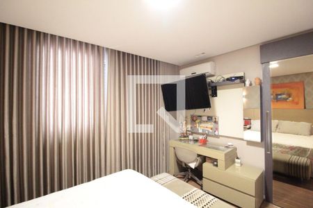 Apartamento à venda com 203m², 4 quartos e 3 vagasSuíte Master