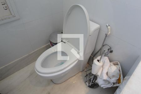 Apartamento à venda com 203m², 4 quartos e 3 vagasBanheiro da Suíte Master